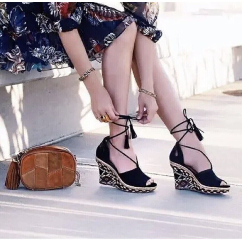 Cabi Isla Blue Suede Ankle Wrap Wedge Sandals Espadrille Size 9.5 Open Toe